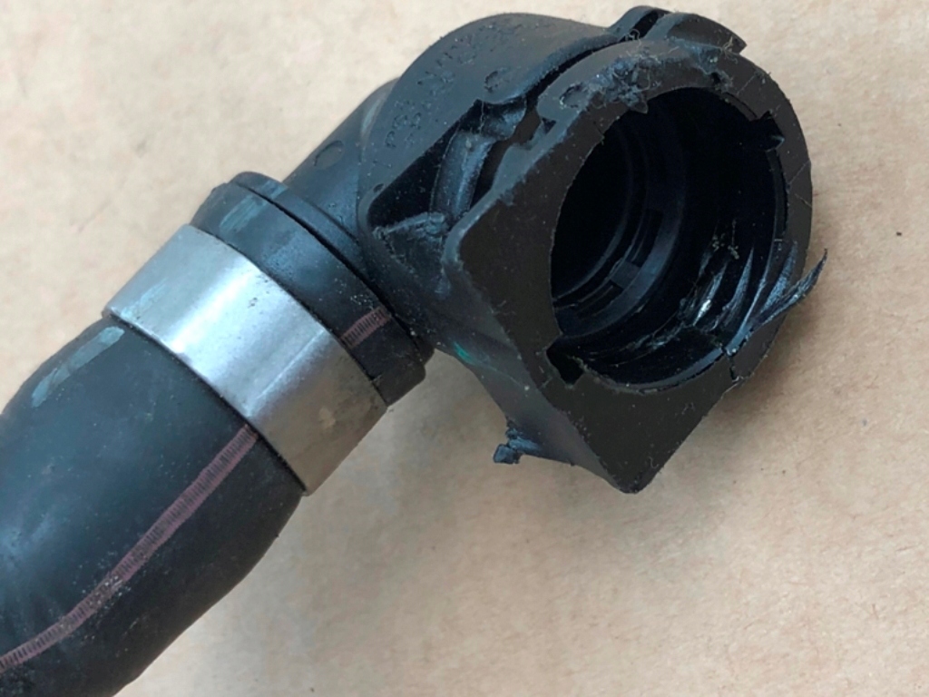 фото №9, Труба шланг охлаждение турбонагнетателя 8746394 bmw x3 x4 m2 m3 m4