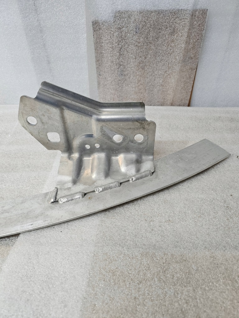 фото №3, Tesla model 3 балка бампера перед нижня