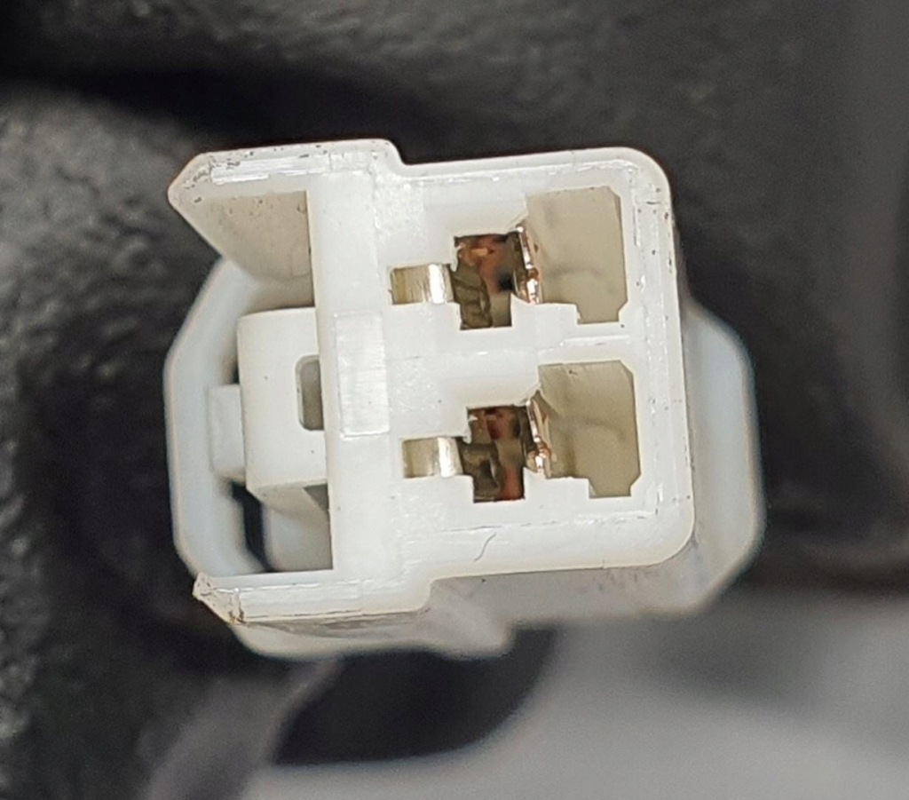 фото №3, Клипса поперечина правый перед mazda 2 de europa