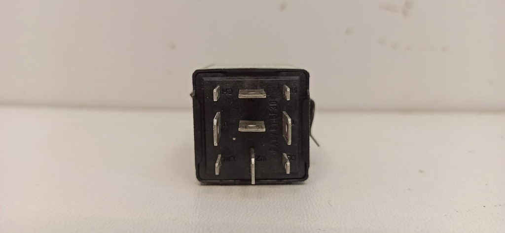 фото №5, Volvo xc70 реле сервоатроник 31280531