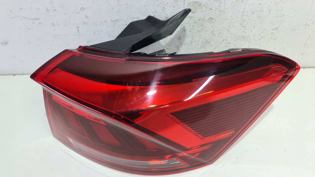 фото №3, Лампа задняя правая led vw t-roc lift 2ga945096d