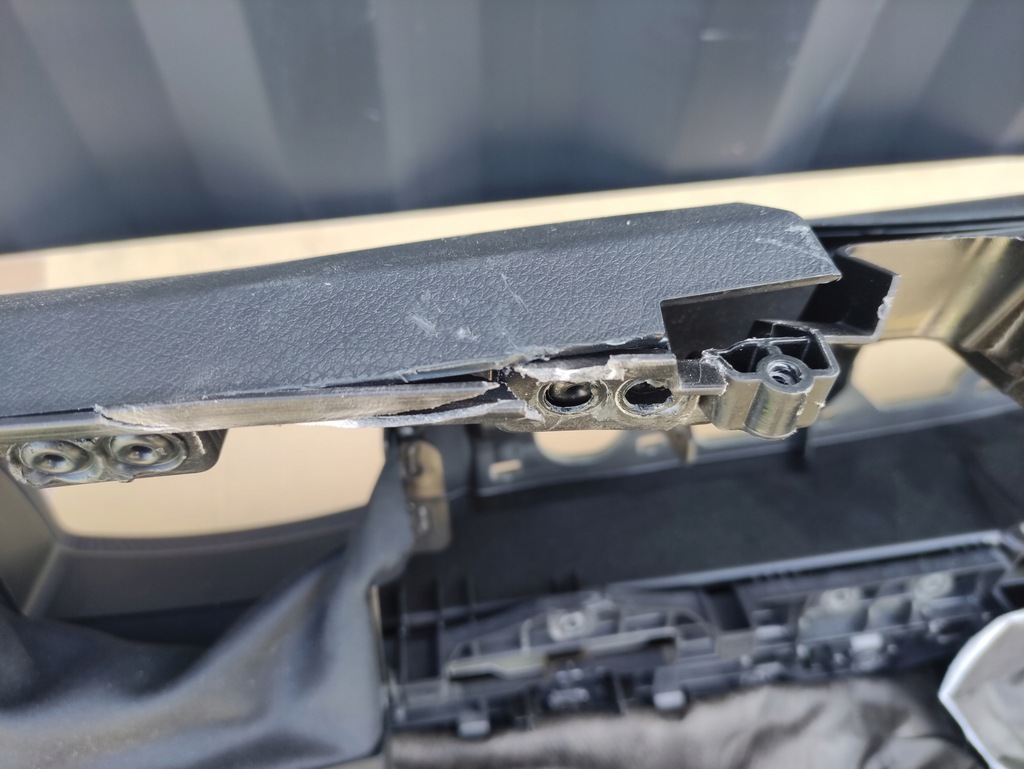 фото №13, Mercedes a klasa w177 18- панель приладів приладова консоль