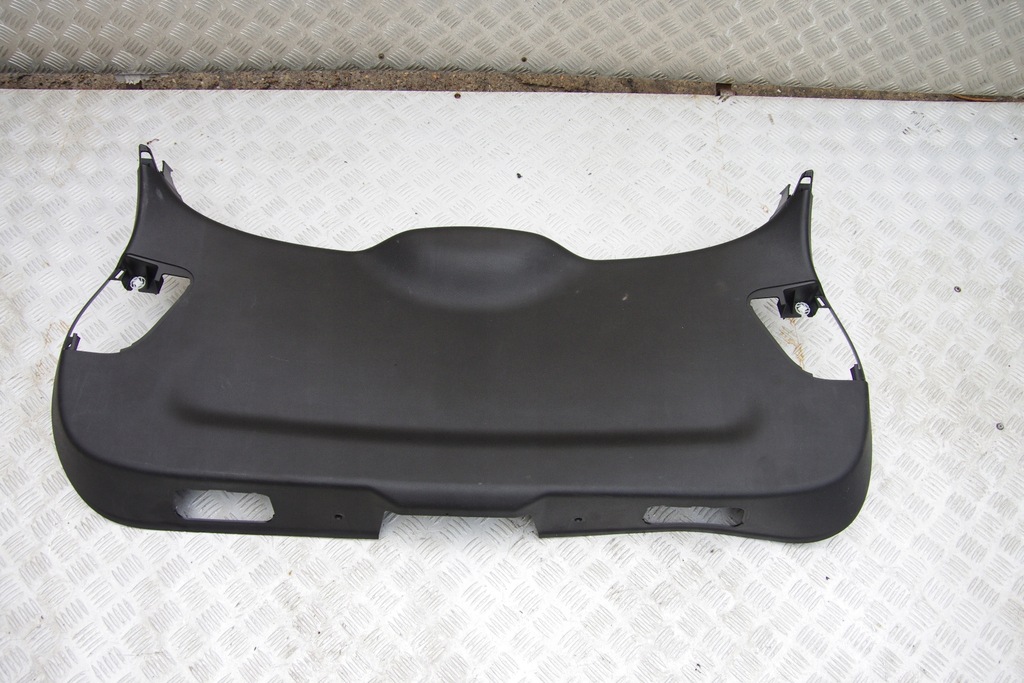 фото №1, Обивка корпус крышки багажника renault kadjar 909002389r