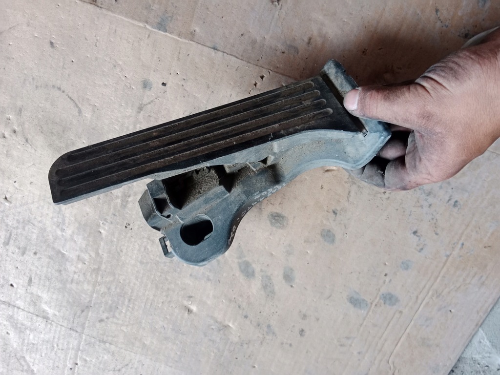 фото №1, Потенціометр педаль газу seat leon ii 1k1721503p