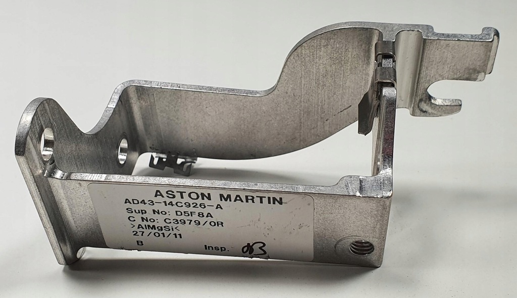 фото №1, Кронштейн обшивка обивка задняя aston martin rapide