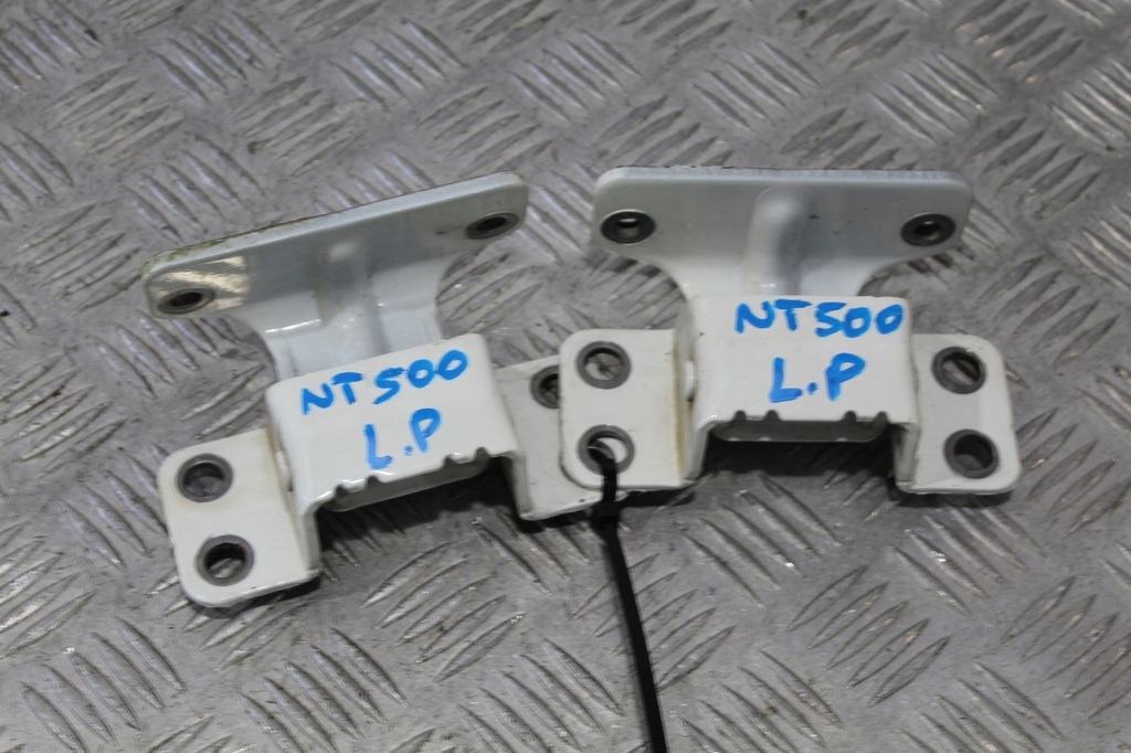 фото №1, Петли дверь левый перед nissan nt500