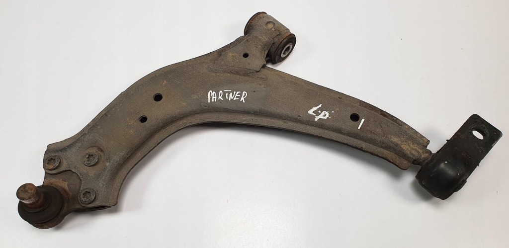 фото №1, Рычаг левый перед передний partner berlingo i