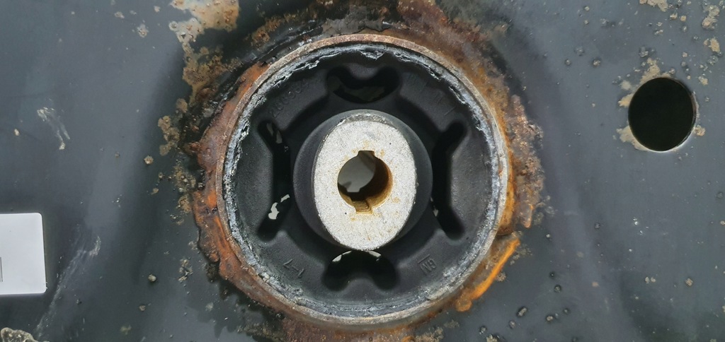 фото №7, Підпора кронштейн міст opel mokka trax 4x4