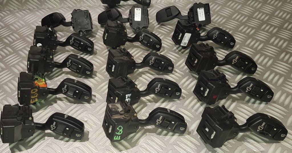 фото №10, Bmw 5 e60 6 e63 e64 рычаг дворники стекло переключатель дворник авто