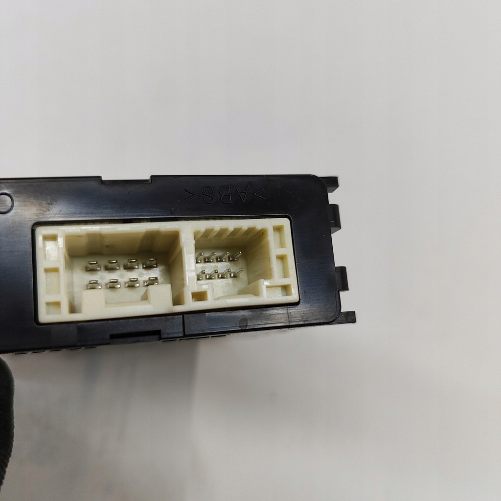 фото №7, Toyota yaris cross 2024 другое реле