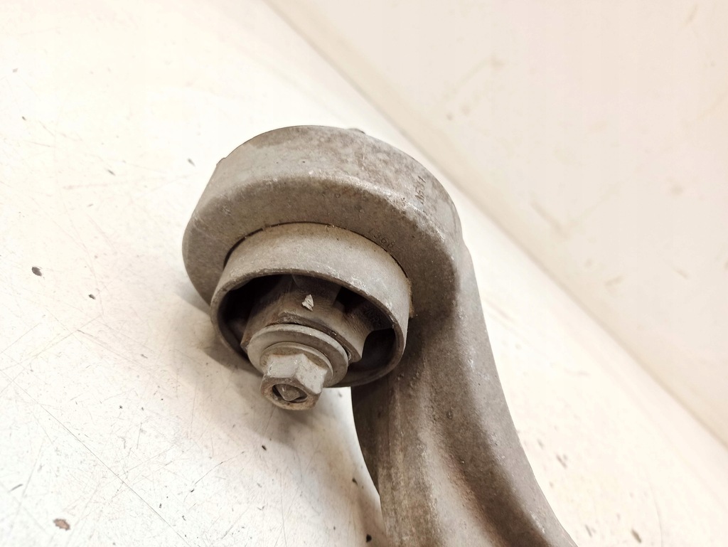 фото №10, Audi оригінальний номер 8k0407695c важіль