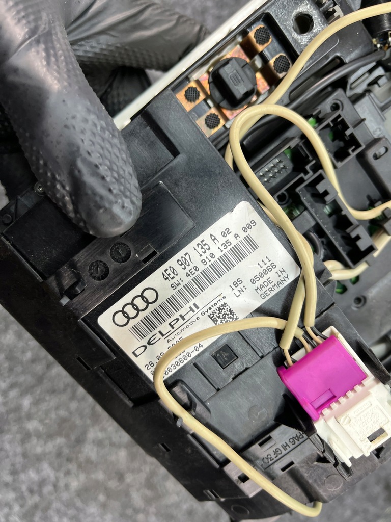 фото №13, Audi a8 d3 освітлення лампа стельовий 4e0907135a