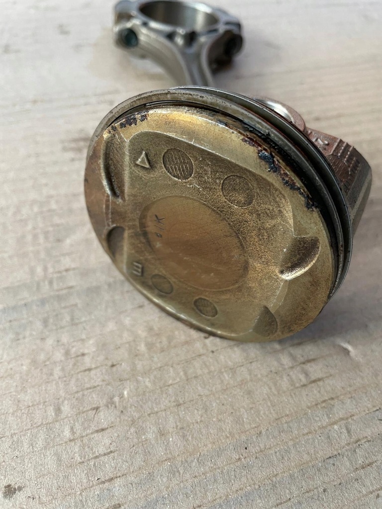 фото №14, Toyota 1.5 hybirid 1nz катушка датчик маслоприёмник поршень шатун малый пробег