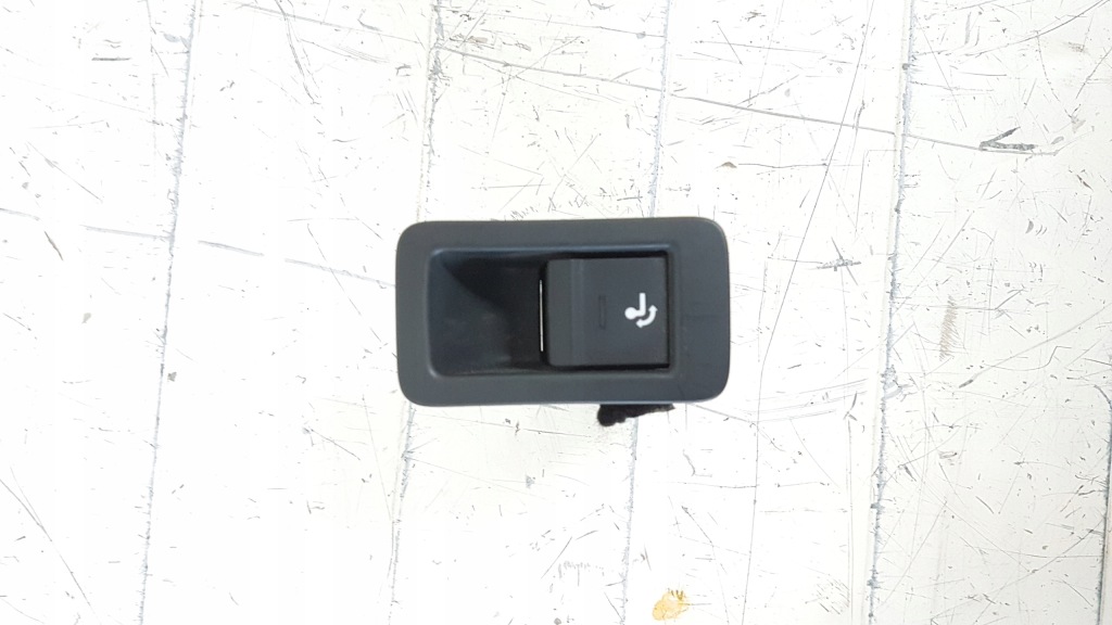 фото №12, Кнопка фаркоп 8w0959511 рамка 8w5867255 оригінал