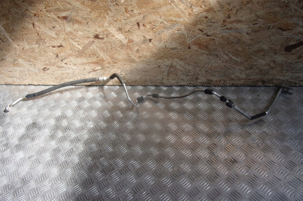 фото №2, Шланг трубка кондиціонера audi a4 b6 2.0 fsi 00-