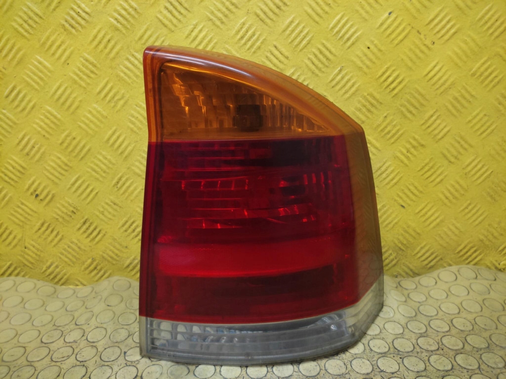 Купити Opel vectra c фара правий задній