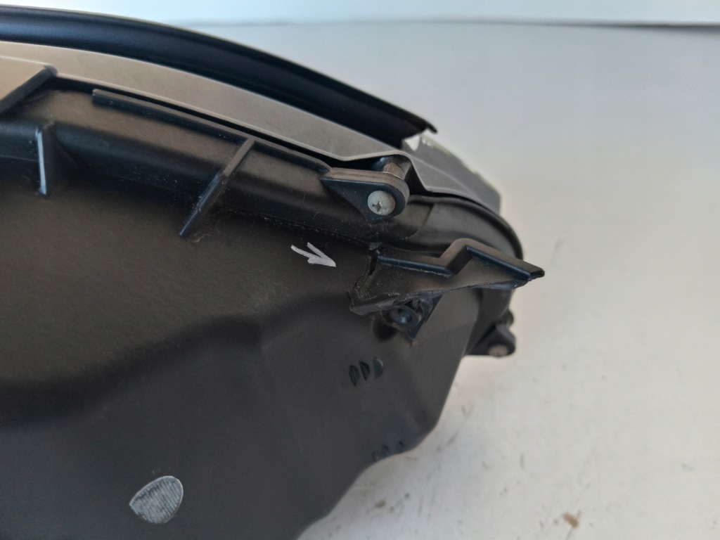 Фара левая фара subaru outback 03- в Украине