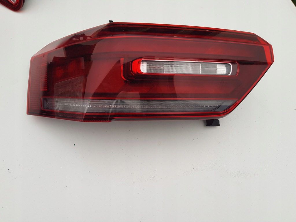 фото №1, Vw id.3 id3 лампа led ліва задня задня 10a945207c