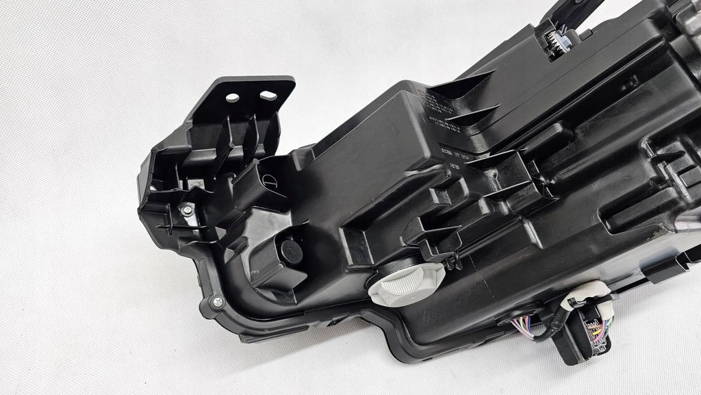 фото №11, Mazda iii лампа правая перед передняя full led 19+