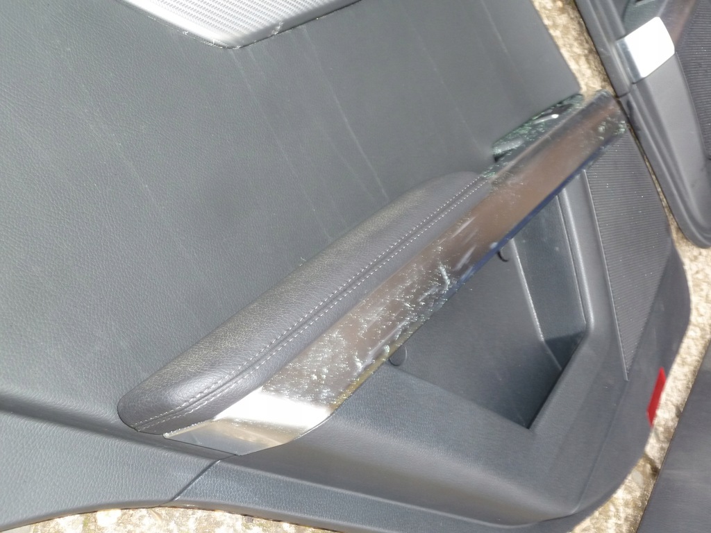 фото №13, Mercedes glk x204 08-15 обивка обшивка дверь eur