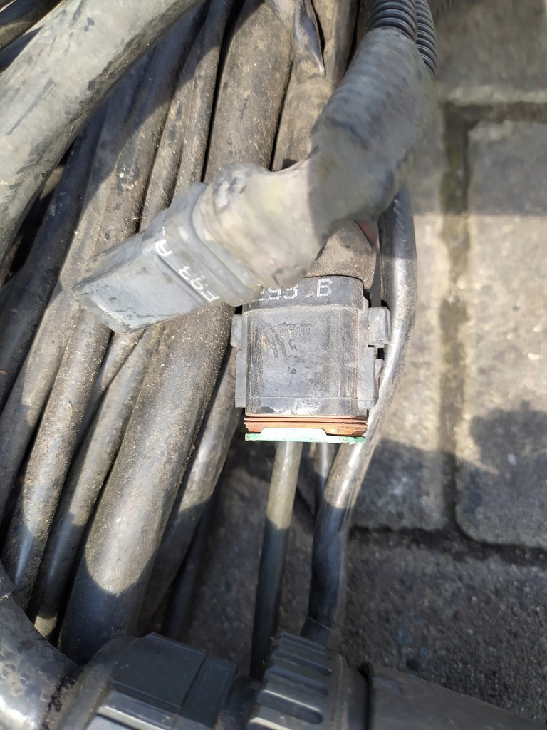 фото №4, Scania r комплектная электропроводка рамы жгут проводка провода разъём