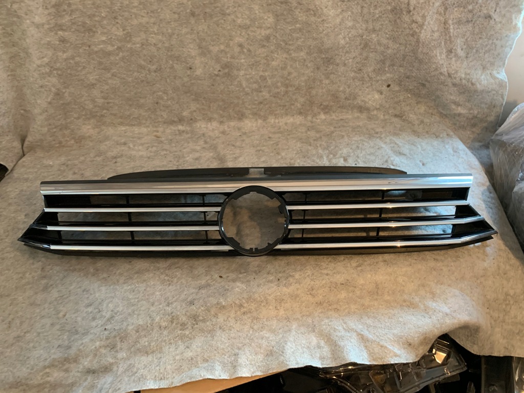 фото №1, Vw passat b8 решётка радиатора