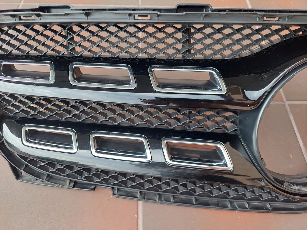 фото №6, Решітка радіатора - решітка радіатора - mercedes gla w156 - lift - amg