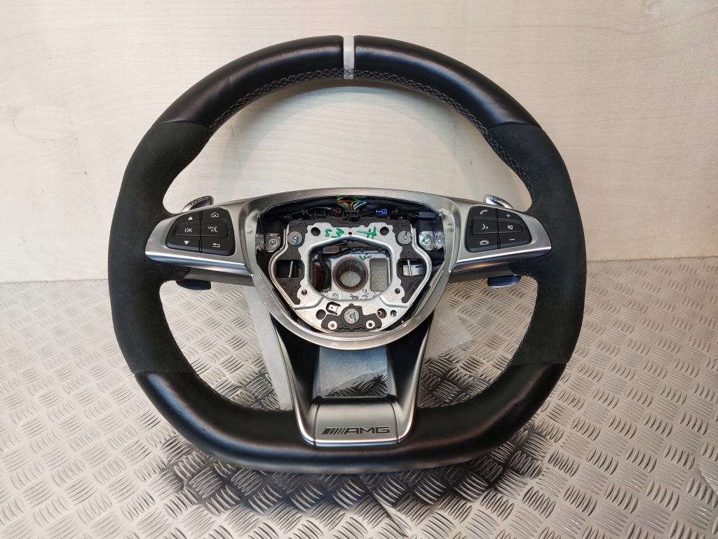 фото №1, Воздуховод mercedes amg w213, руль wheel
