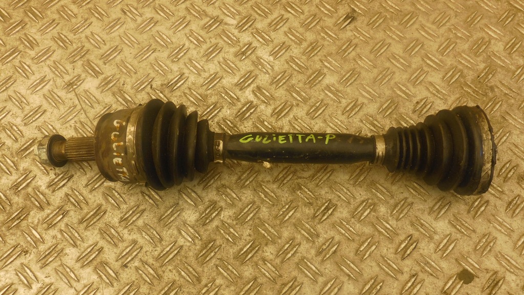 фото №1, Привідний вал права alfa romeo giulietta