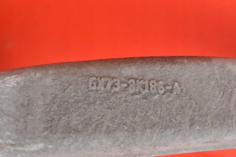 фото №9, Поворотный кулак ступица левая перед gx73-3k186-ca jaguar xe 2.0 d 161 km 14-19