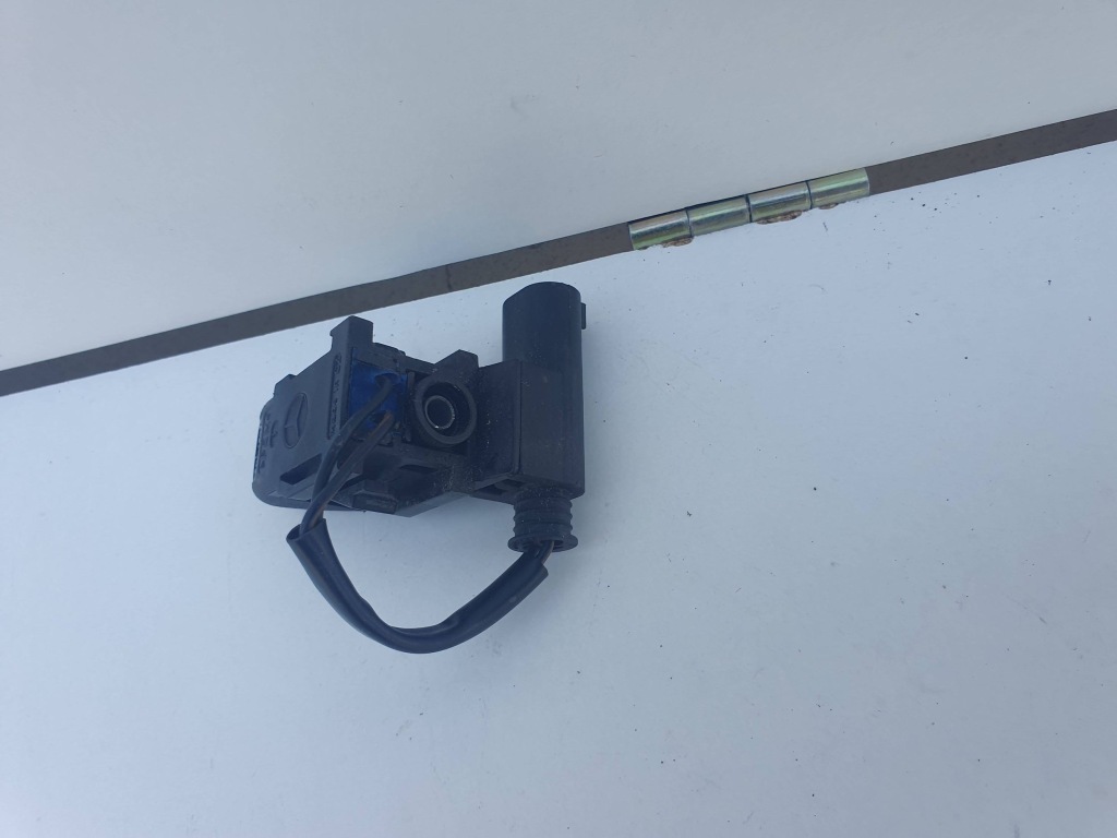 Mercedes c klasa 203 w203 підігрівається насадка розпилювача скло передньої Недорого