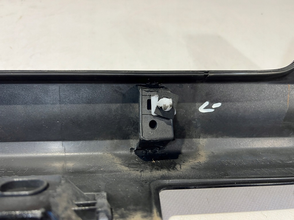 фото №16, Молдинг поріг права honda fit rs 20- 71800-tzb-j1