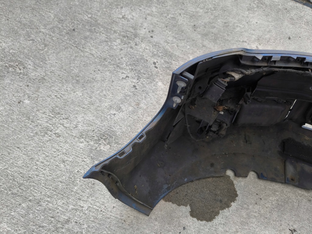 Бампер перед kompletny audi a4 b7 s line lz5c do ремонт !!! в Украине