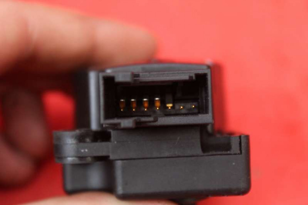 фото №6, Моторчик отопителя a2038201642 mercedes cls c219 w219 3.5 v6 272 km