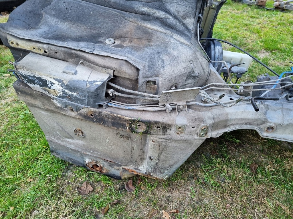 фото №7, Чверть підкрилок лонжерон ліва bmw e36 sedan kombi compact