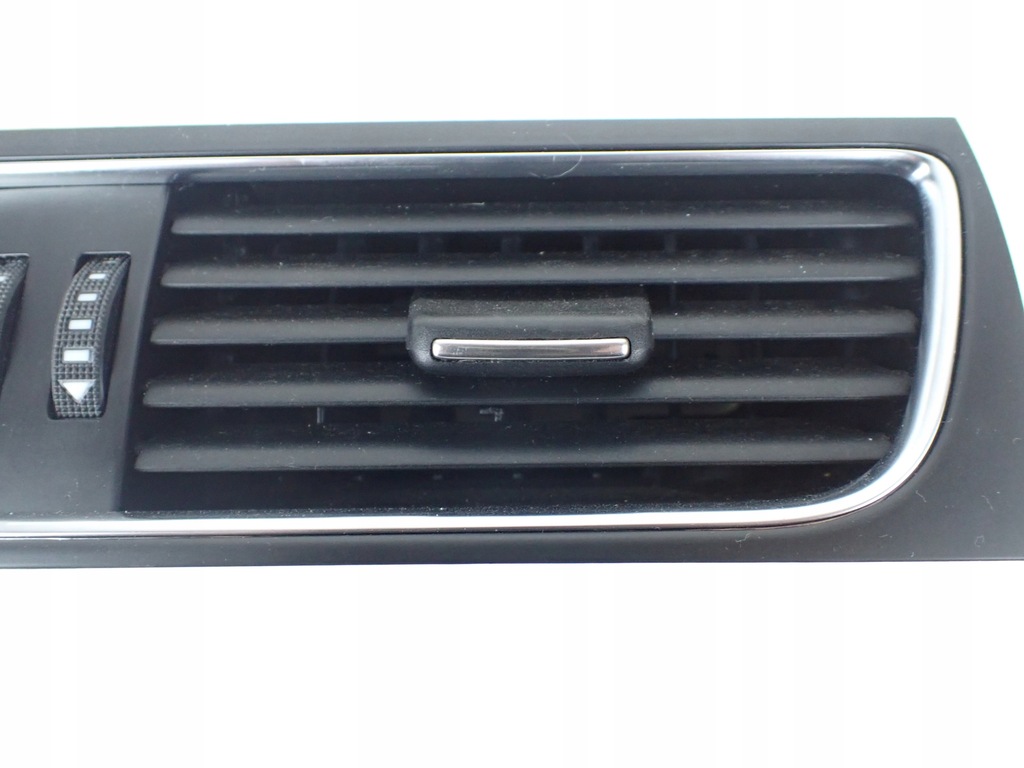 фото №6, Решётка обдув средняя audi a5 8t 8t1820951c