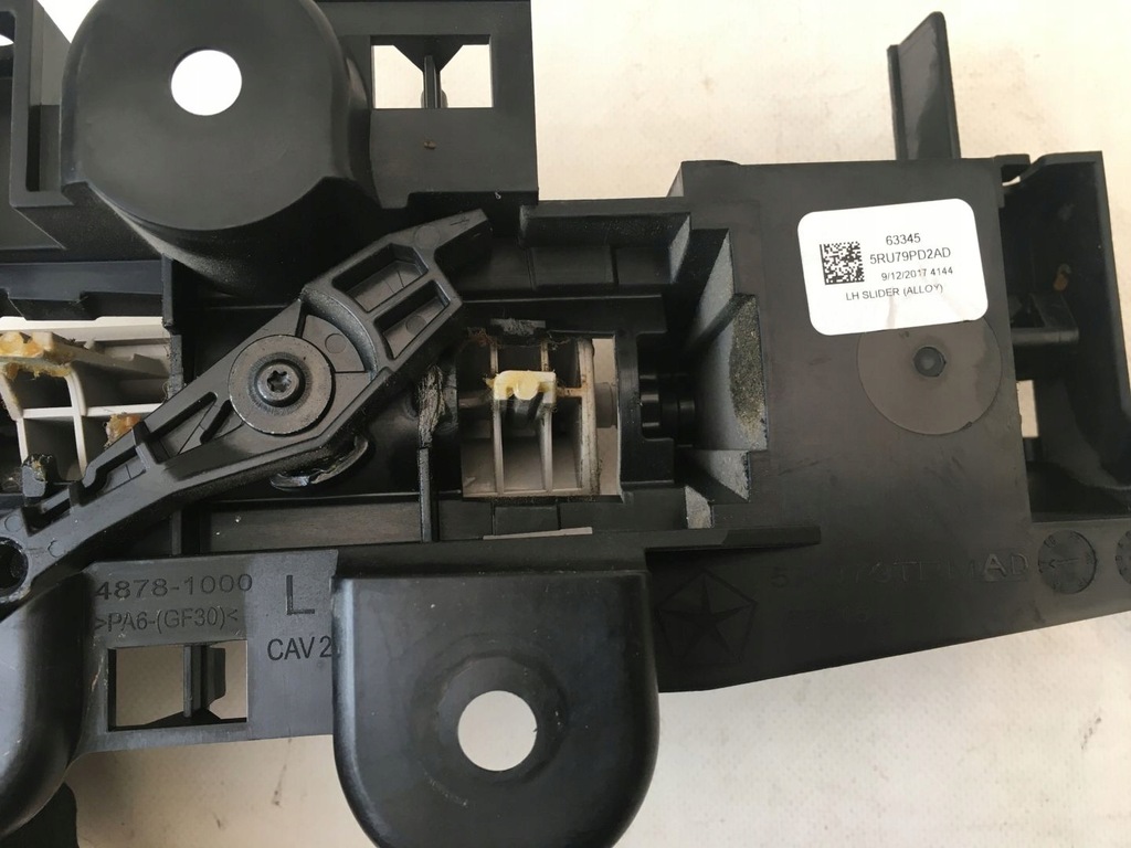 фото №4, Chrysler pacifica 17- ручка дверь левый задняя