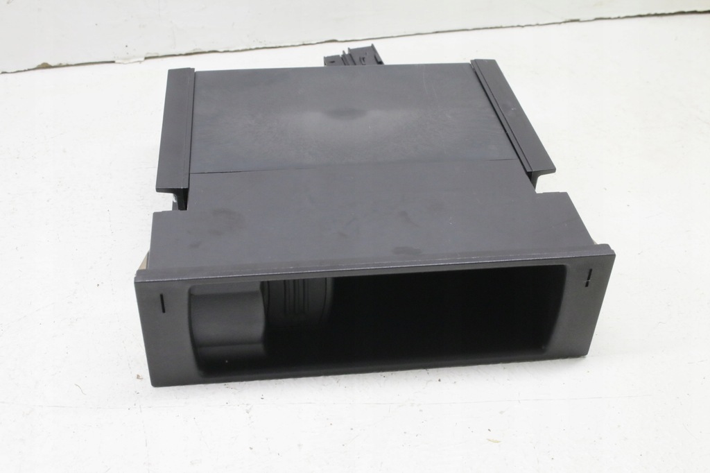 фото №1, Інтерфейс audi a4 b7 exeo 8e0857925e