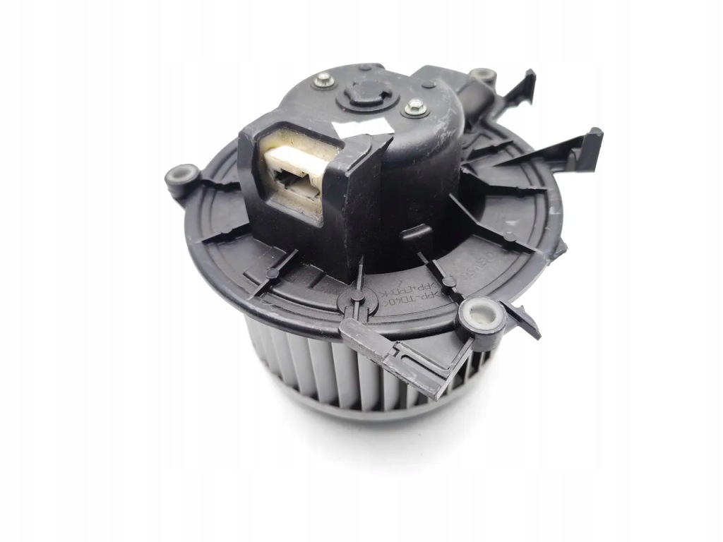 фото №11, Iveco daily вентилятор обдув / повітродувка 35c15 дизель 107kw 146 hp 2015