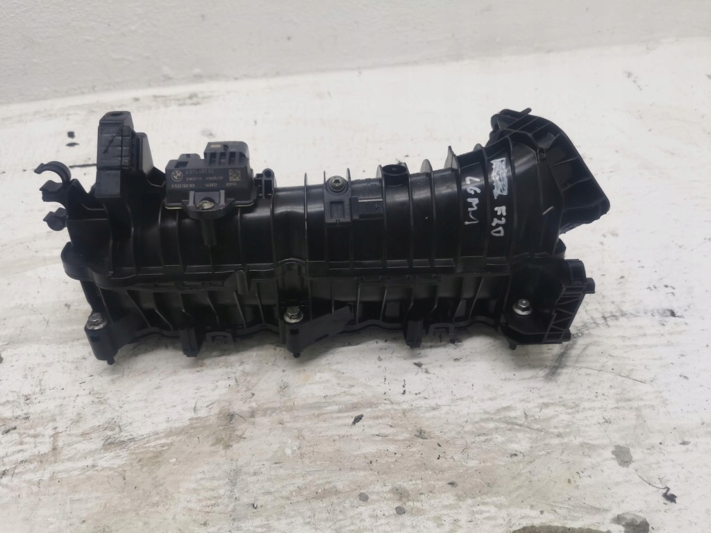 фото №1, Колектор впускний  bmw seria 1 f20 f21 2.0d 7807991