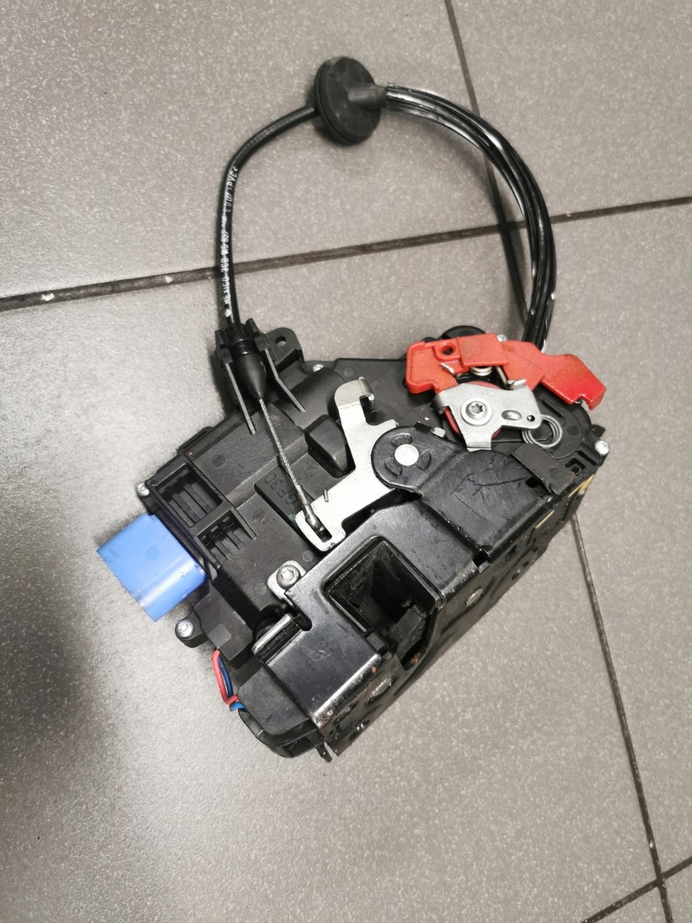 фото №8, Замок правий перед vw phaeton uk 3d2837016j