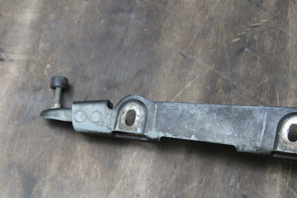 фото №10, Mercedes w220 петля кришки багажника правий