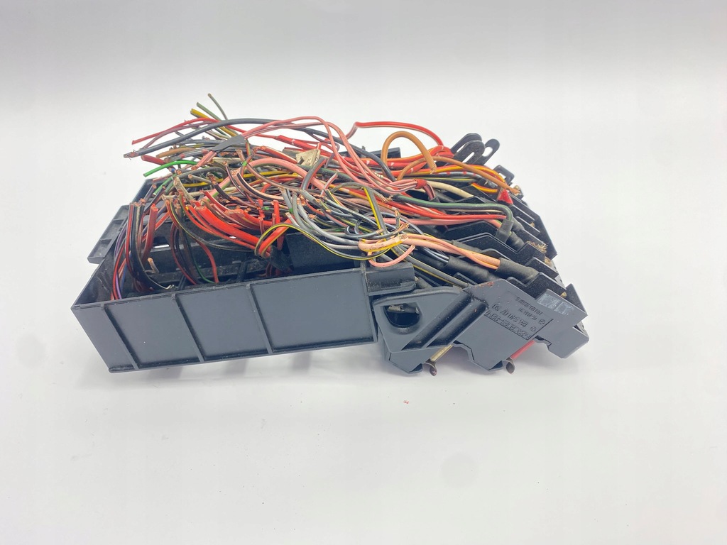 фото №10, Коробка запобіжників mercedes w126 se sel sec 1265454140 1265400750