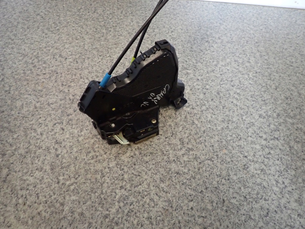 фото №6, Toyota camry 01-06 замок дверь передний левый 6 pin