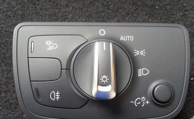 фото №1, Audi a6 a7 4g выключатель света