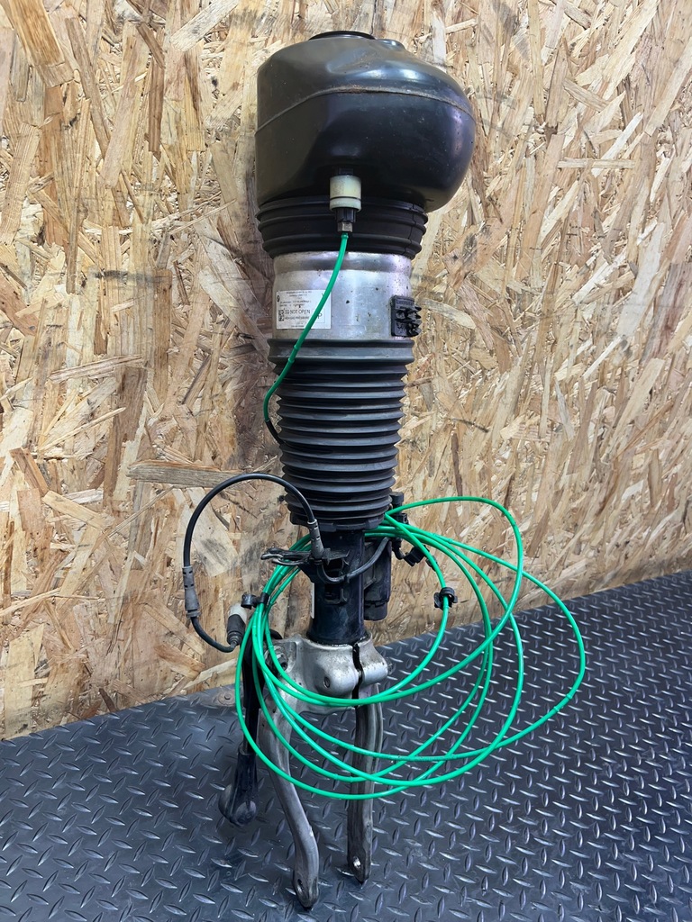 фото №9, Амортизатор пневмоподушка лівий перед bmw g11 g12 n63 xdrive mpakiet 7915945