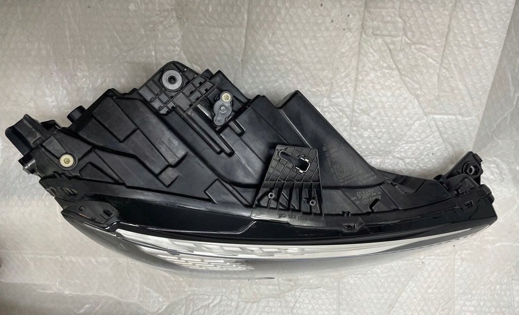 фото №9, Лампа правая передняя matrix audi a3 8y full led