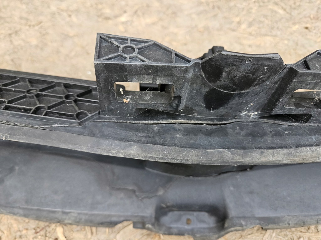 фото №8, Bmw ix i20 жалюзи воздуховод воздуха