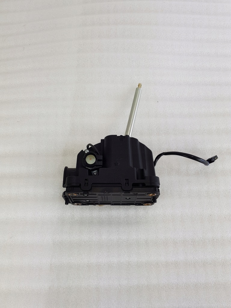 фото №1, Jeep grand cherokee wk2 домкрат рычаг передач