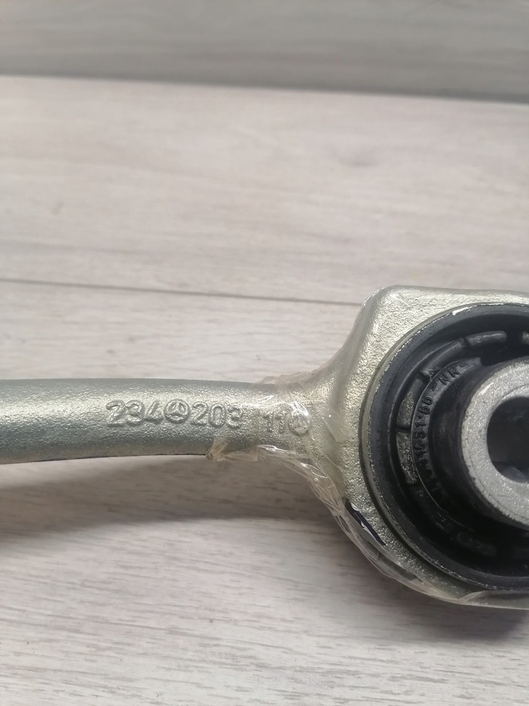 фото №8, Mercedes slk r171 рычаг правый перед - a2043302011